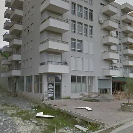 Cozy Shkembi Kavajes Apartman *